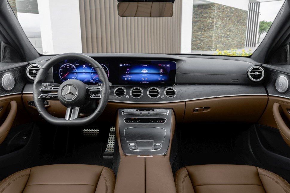 MercedesBenz Eclass (W213, facelift 2020) E 300 d EQ Boost (265 Hp